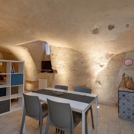 La Grotta Di Lulu Apartment มาเตรา ภายนอก รูปภาพ