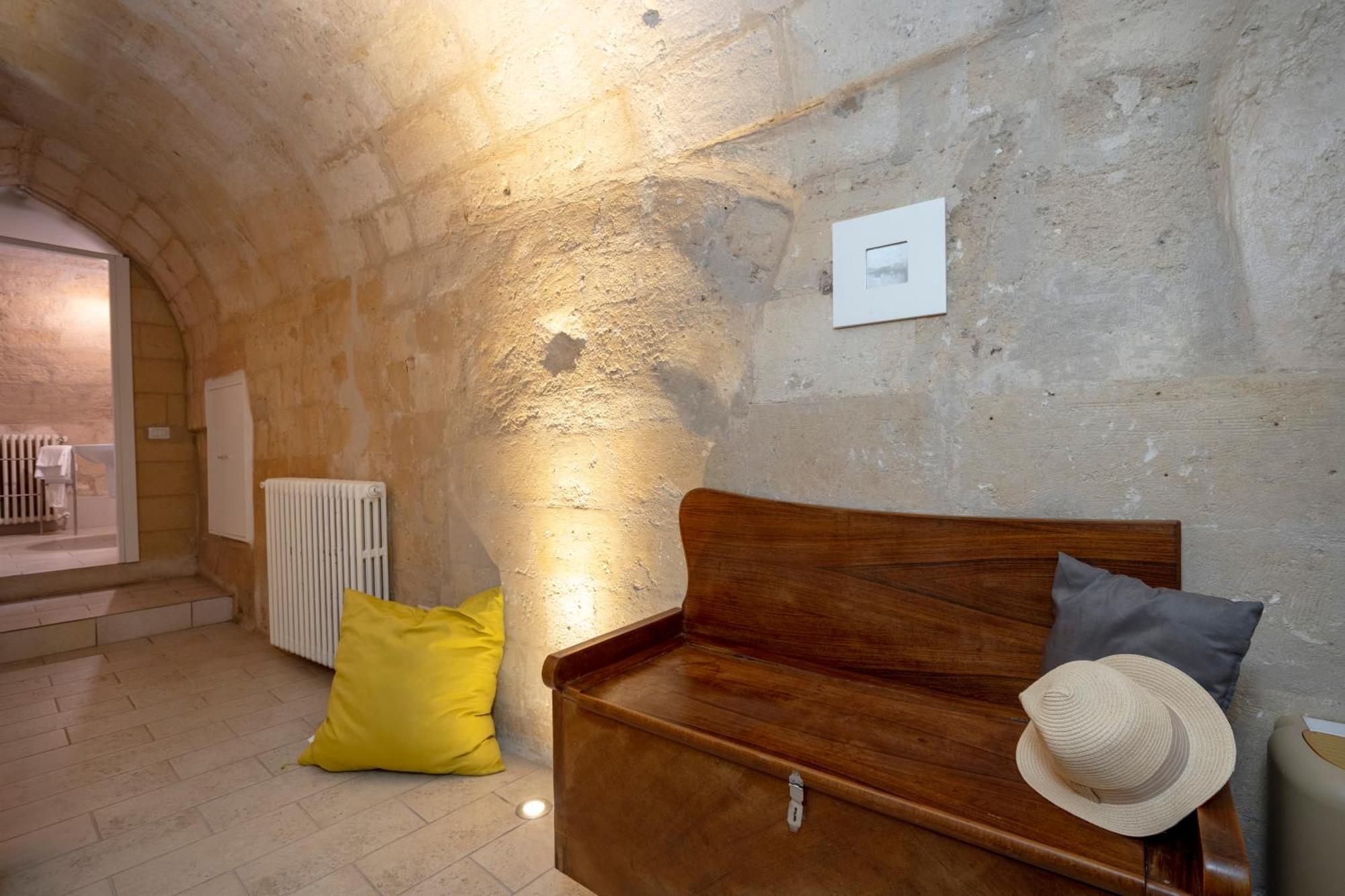La Grotta Di Lulu Apartment มาเตรา ภายนอก รูปภาพ