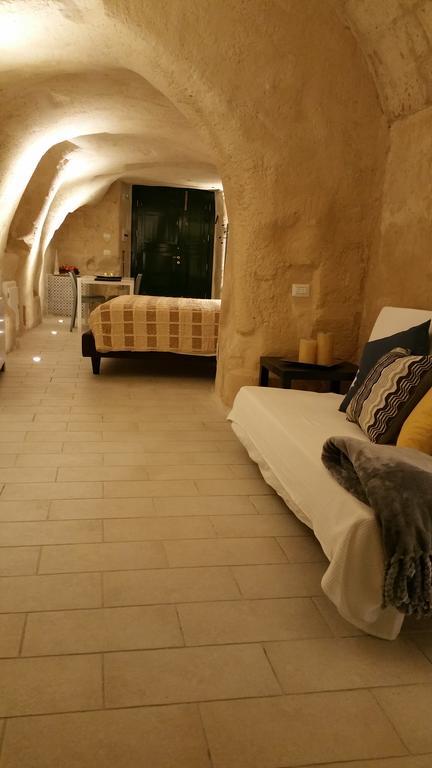 La Grotta Di Lulu Apartment มาเตรา ภายนอก รูปภาพ